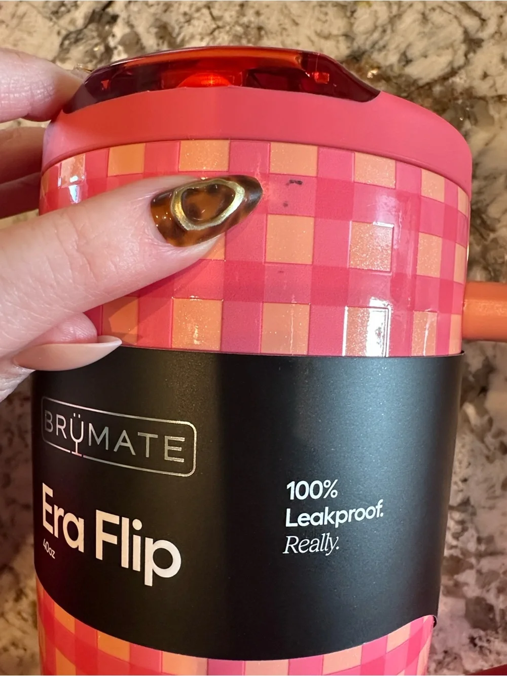 🩷🧡 BrüMate x Madi Nelson Peach Gingham Era Flip Tumbler 40oz 🧡🩷 - Picture 4 of 7